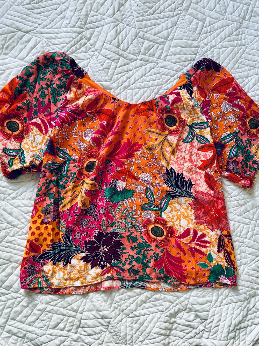 LOFT Floral Patchwork Sweetheart Neckline Puff-Sleeve Top